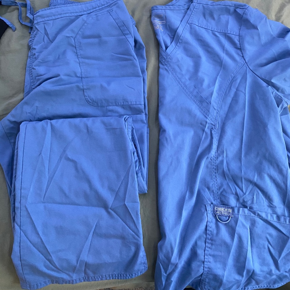 Cherokee Workwear Revolution Scrubs